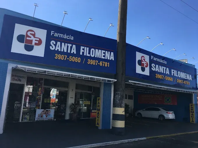 Fachada da Farmácia Santa Filomena — Unidade Cohab, Av. Ana Jacinta, 950, Presidente Prudente-SP